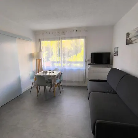 Apartmán Studio La Desirade Clim, Wifi, Proche Port, Balcon *