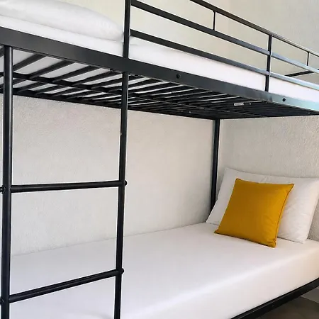 公寓 Studio La Desirade Clim, Wifi, Proche Port, Balcon 阿格德
